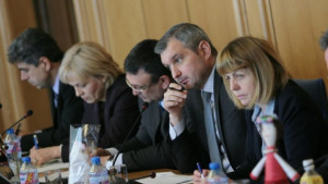 Фандъкова настоява за промени в ръководната структура на Центъра за