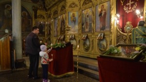 Отец Любомир Нека помислим постим да почувстваме страданията Господни