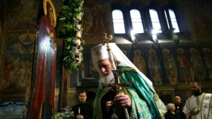 Храмът Света Неделя се изпълни с вярващи за Опелото Христово