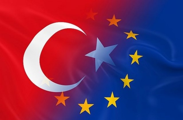 ЕК ще предложи да отпаднат визите за Турция