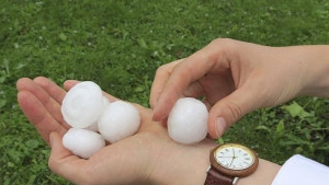 Времето все същото дъжд слънце градушки