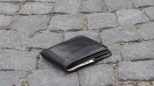 Да намериш портфейл на именния си ден и да го