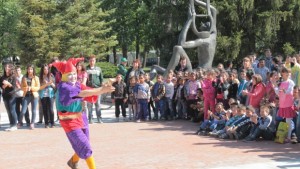 За 17ти път в Търговище вдигат Вълшебната завеса