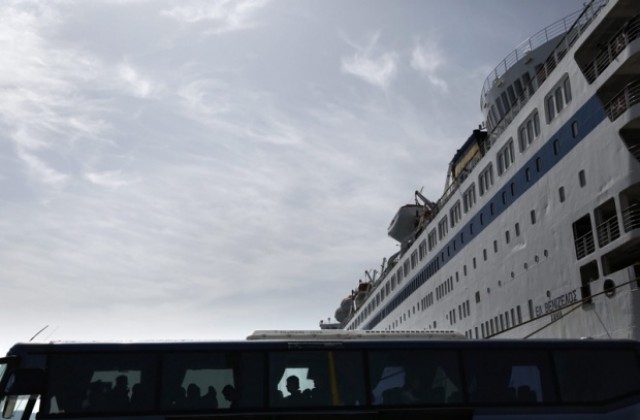 Стотици наши шофьори блокирани на италиански пристанища