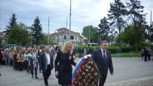 Добрич отбеляза Деня на победата и Деня на Европа СНИМКИ