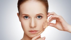 Чудотворен полимер подмладява лицето с 20 години