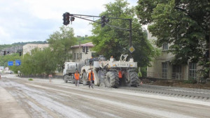 Основният ремонт на улица Магистрална върви в срок подсилват основата