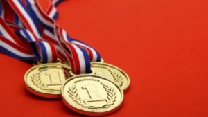 Четири златни медала за Кралете на саншоу