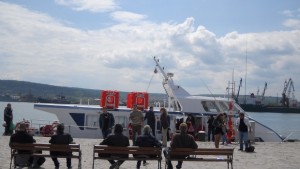 Ето го точния график на кораба между Морска гара и