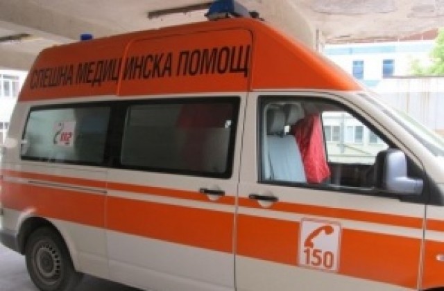 Шофьорки потрошиха дете и баба в Айтос