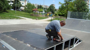 Ремонтираха рампите за скейтборд в квартал Колю Фичето във В