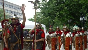 Много атракции занаяти и забавления на Уикенд туризъм