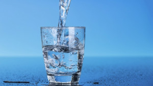 Половината работещи в България са жадни