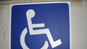 Обгрижват 54 лица в неравностойно положение по проект на Община