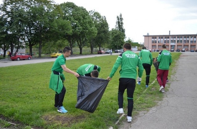 Пролетното почистване във Враца