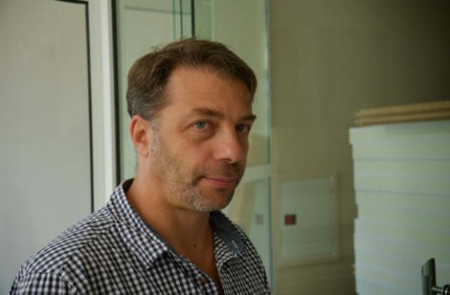 Проф. Ненов ще посети Ватикана