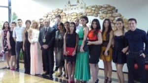 Изпратиха абитуриентите на випуск 2016 в Нова Загора