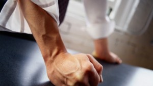 Син тормози майка си въпреки издадената заповед за защита от