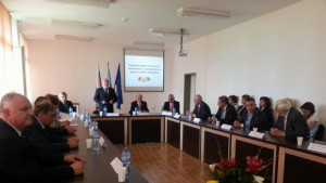 Кметът Стефан Радев Необходимо е добро взаимодействие между средното и