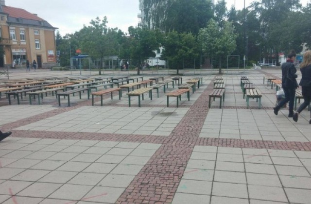 Филмът XI а и изложбата „Из стара Дупница за  Майските празници в Дупница