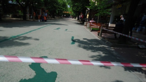 Ремонтират дупките по цветния асфалт в центъра на Шумен ще