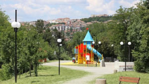 Парковете и зелените площи във Велико Търново са почистени