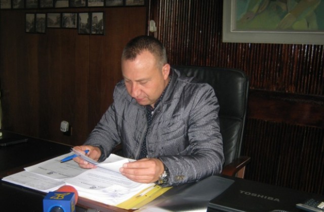 Ивайло Константинов: Няма конфликт за интереси при обществената поръчка за избор на превозвач в Дупница