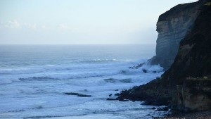 Райски остров затваря за туристи защото го унищожават