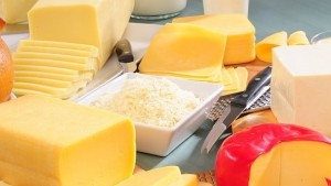 Експерти откриха сирене без мляко върви по 350 лв за