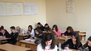 Над осемстотин зрелостници на матура в Силистренско