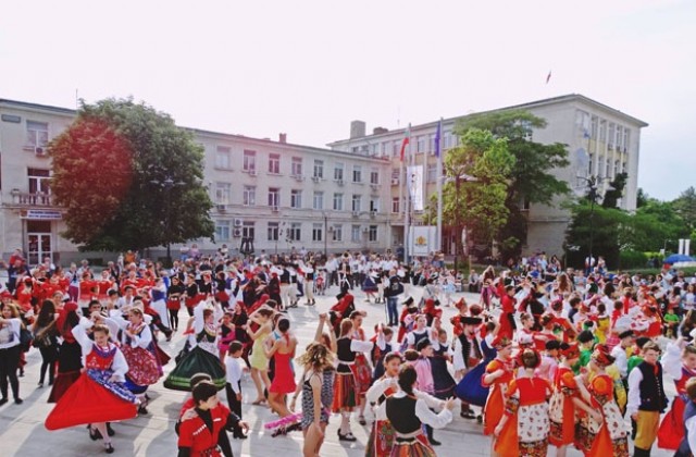 Силистра е домакин на фестивала “Утрешният мир започва с днешното приятелство”