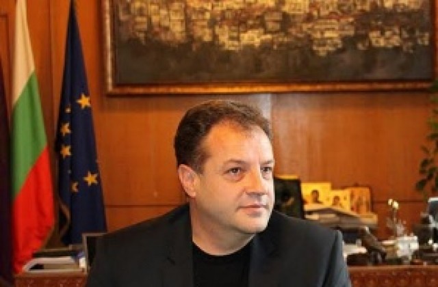 Даниел Панов участва в Дванадесетата световна среща на българските медии