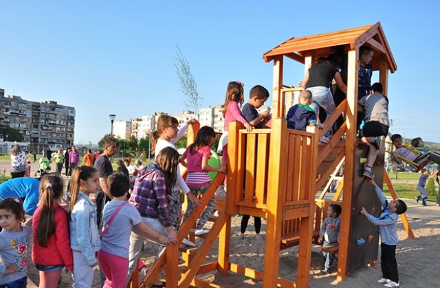 Два празника за децата на Враца в един ден