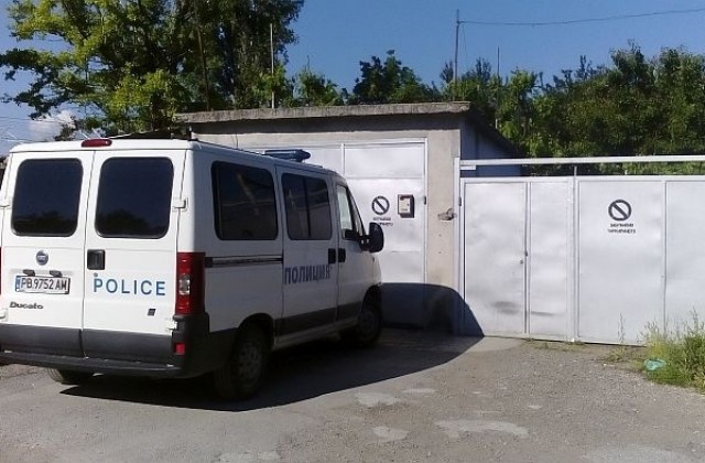 Прокуратурата разследва двойното убийство