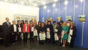 Учители показаха свои картини и пластики