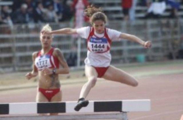 Рекорди за Дънекова и Силвия Георгиева на стипълчейз