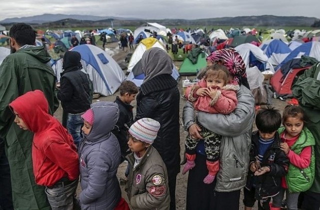 Доклад на германското разузнаване: Бежанският поток се пренасочва към България