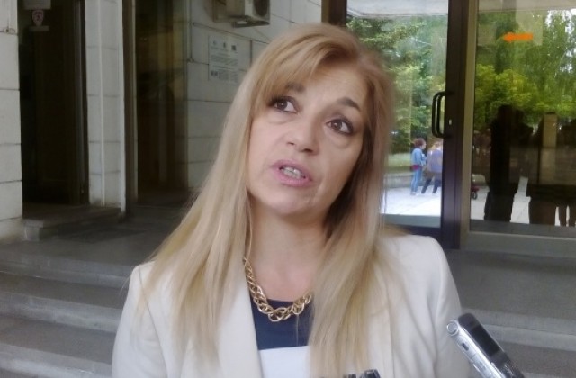 Сестрата на Радев: Намесването на детския ми център в протеста е тъжно и смешно