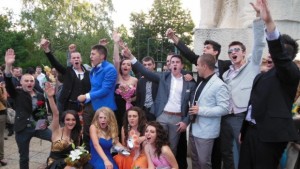 Време е за балът на ПГ по икономика и мениджмънт