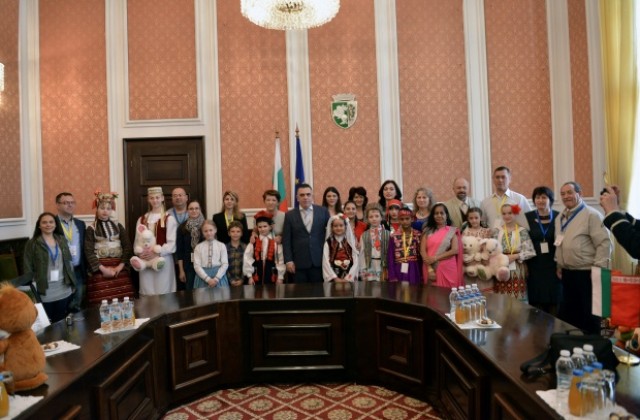 Делегация посети кмета на Сливен