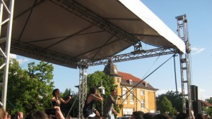 Стотици се веселиха на Дупница Денс фест