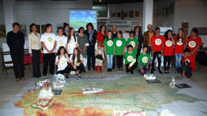 Ученици мериха знания по история