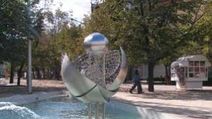 Насип затвори пътя Енина Крън