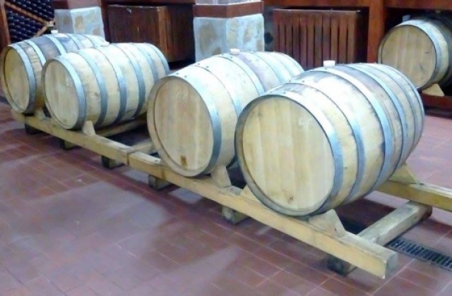 Все повече пият българско вино по света