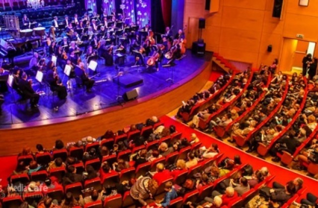 Над 8000 подписа за „Дом за Пловдивската опера“, довечера - обществено обсъждане