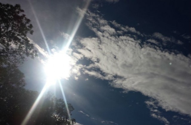 Времето на 27 май: Повече слънце, на места са възможни кратки превалявания