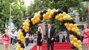 И Златната липа променя движението в центъра