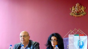 Информационна среща за сливането на двете училища в Сапарева баня