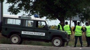 Задържаха голяма група мигранти в ГПУПетрич
