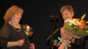 Татяна Лолова получи статуетката Златната липа и почетния знак на